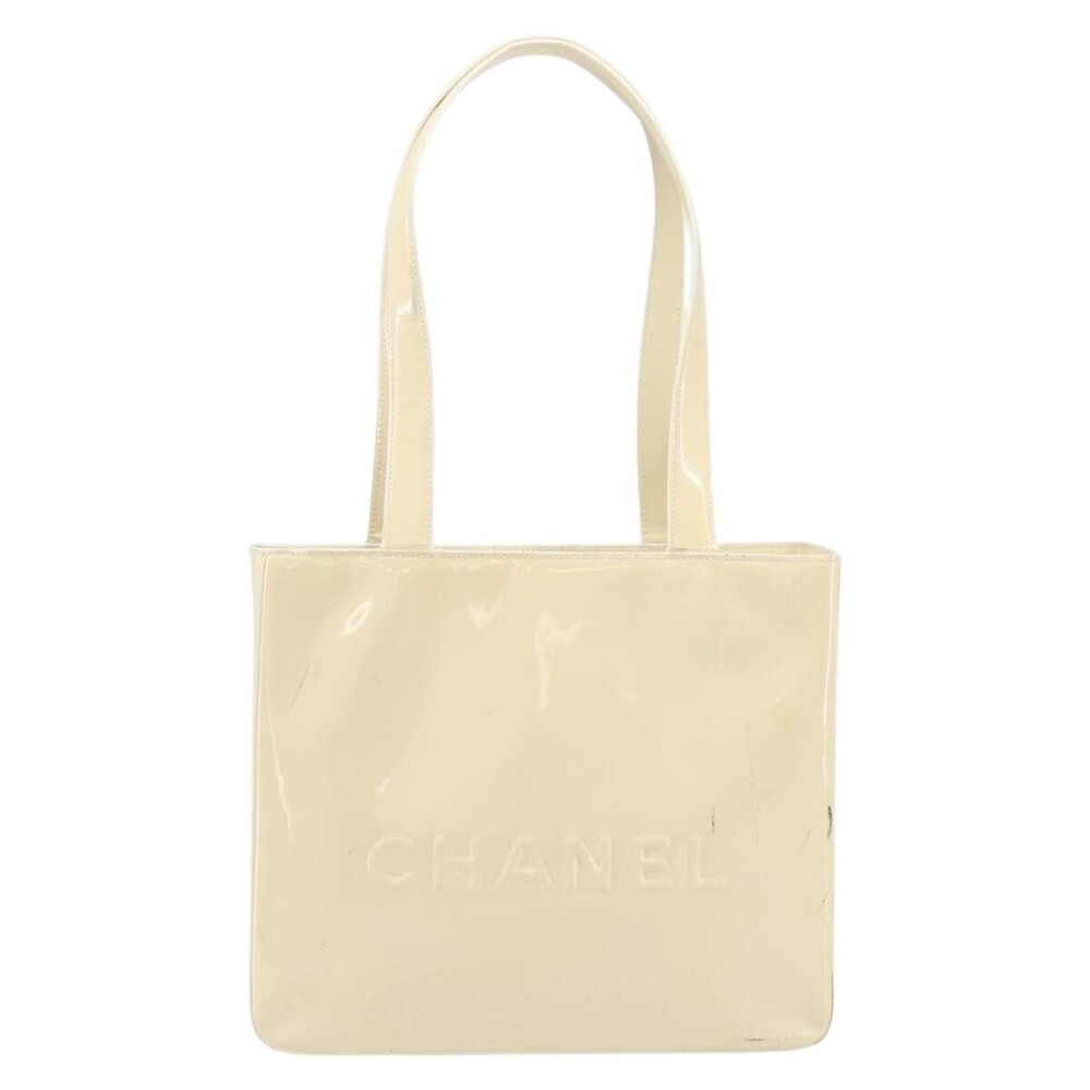 Chanel Vintage Embossed Logo Shoulder Patent
